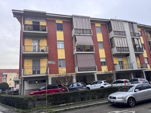 appartamento in vendita ad Asti in zona Torretta