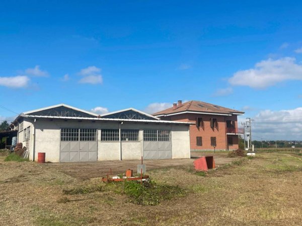 casa indipendente in vendita ad Asti in zona Trincere