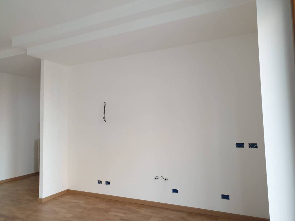 appartamento in vendita ad Asti in zona Corso Dante