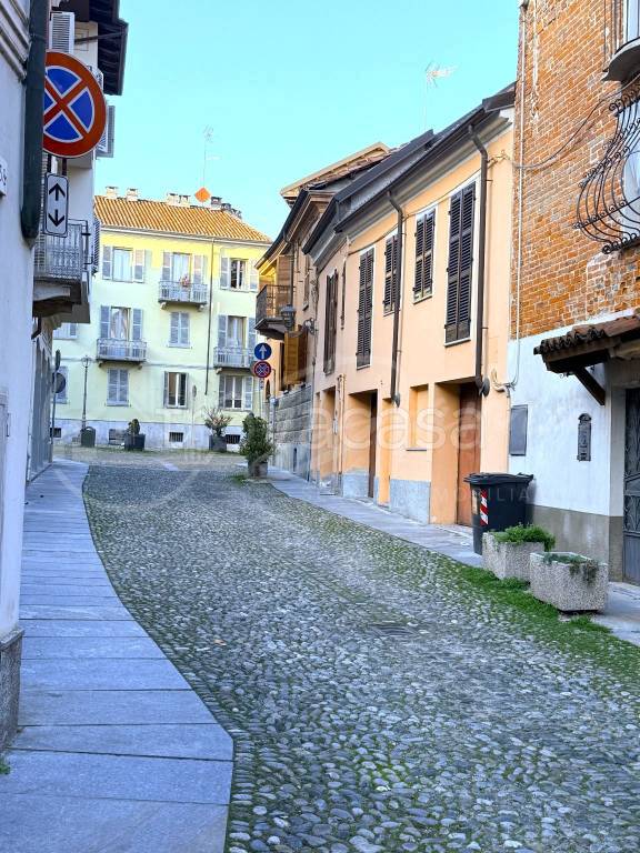 appartamento in vendita ad Asti in zona Centro Città