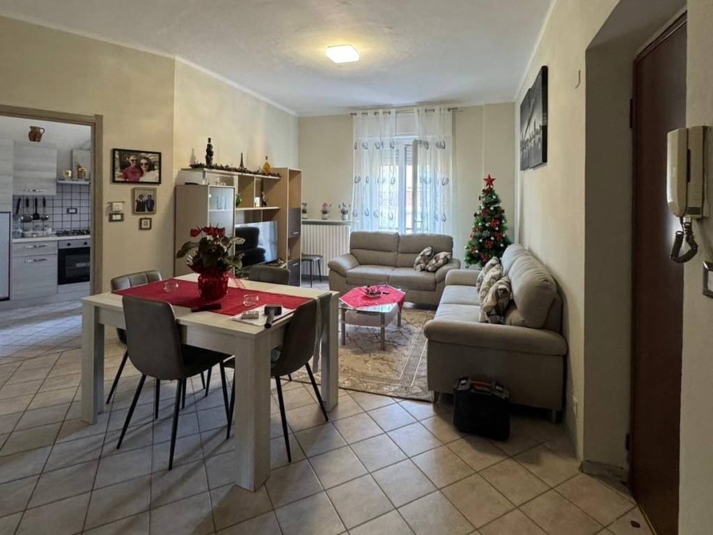 appartamento in vendita ad Asti in zona Centro Città