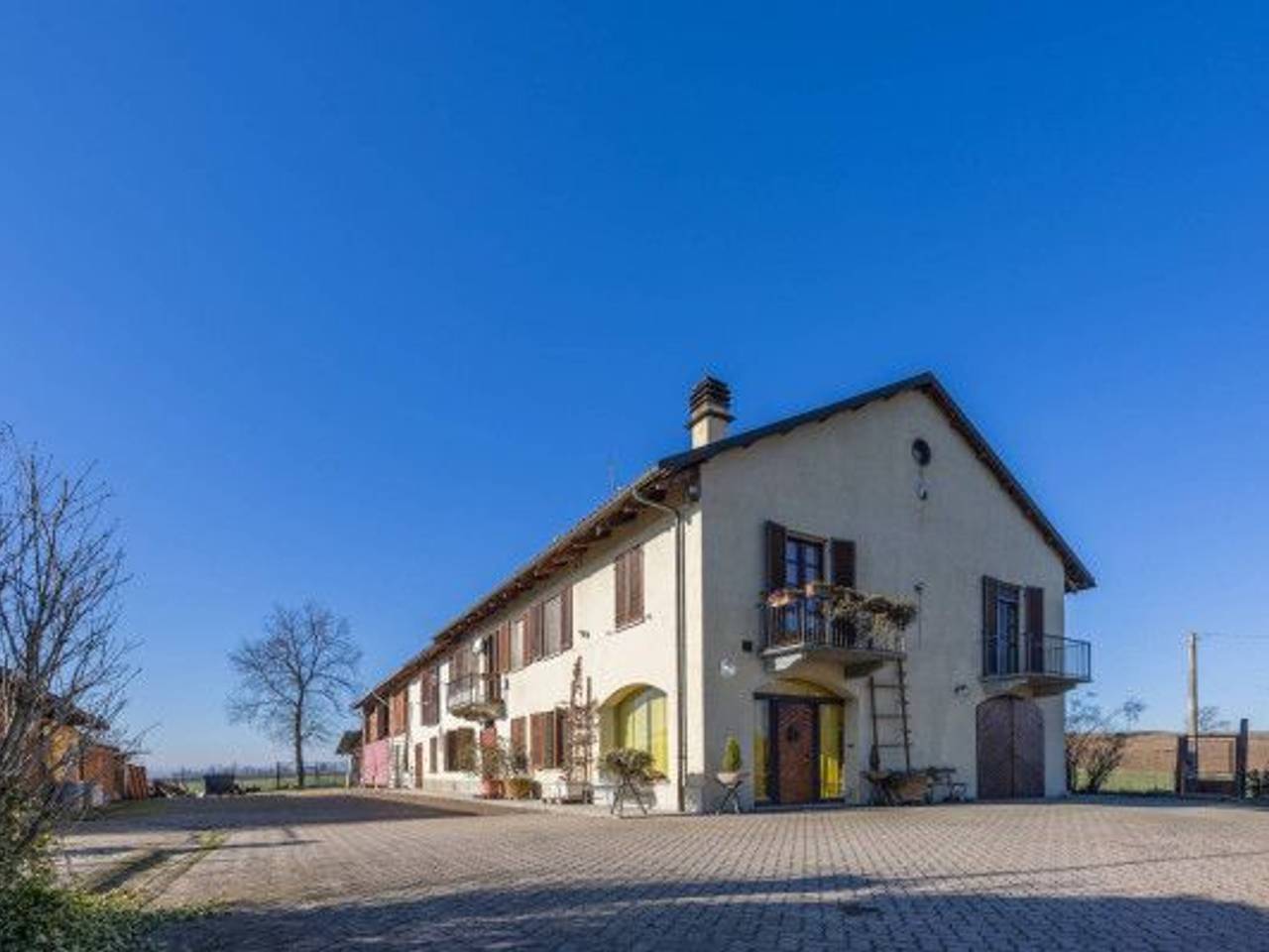 casa indipendente in vendita ad Asti in zona Revignano