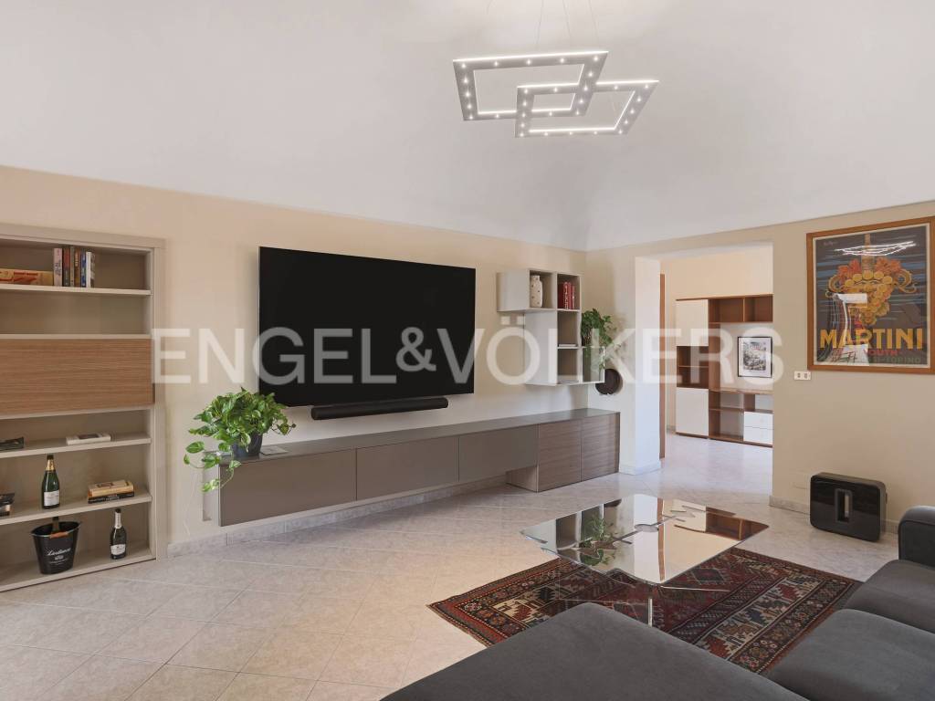 appartamento in vendita ad Asti in zona Corso Dante