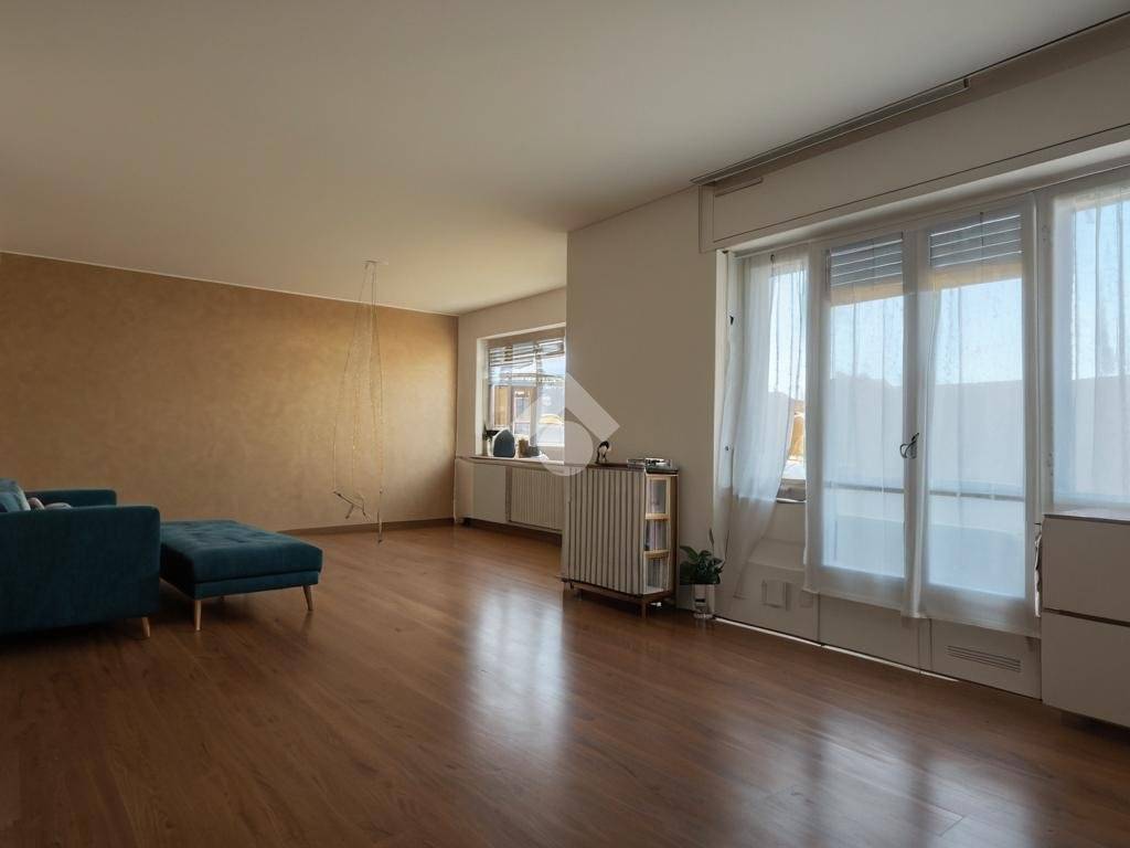 appartamento in vendita ad Asti in zona Corso Dante