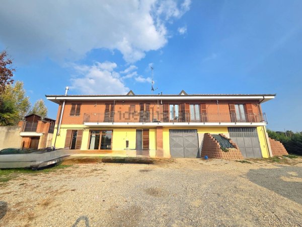casa indipendente in vendita ad Asti