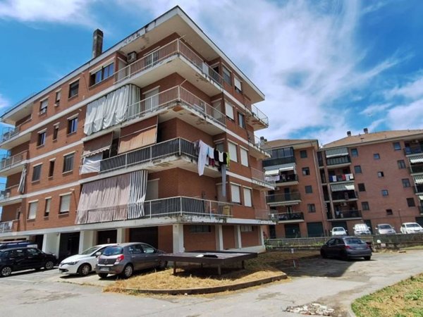 appartamento in vendita ad Asti in zona Trincere