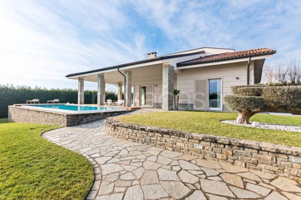 casa indipendente in vendita ad Asti