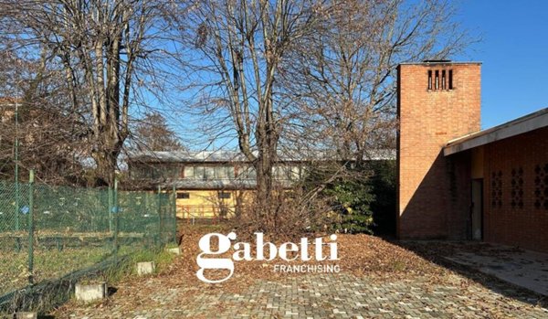 locale di sgombero in vendita ad Asti in zona Corso Volta