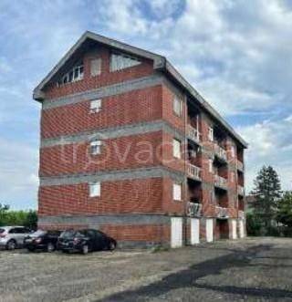 appartamento in vendita ad Asti in zona Variglie