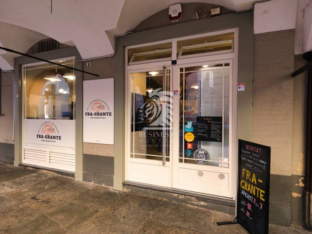 negozio in vendita ad Asti in zona Centro Città