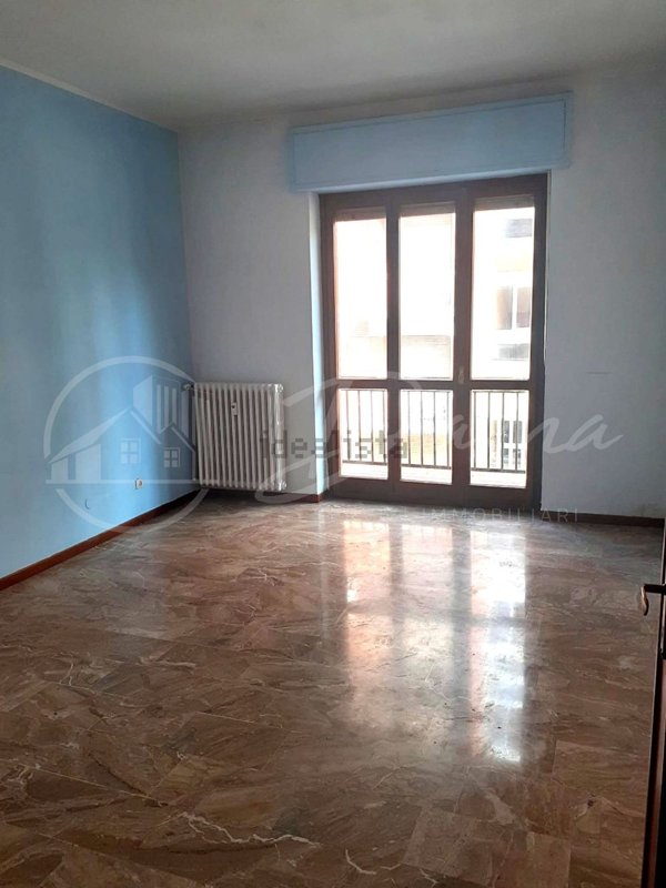 appartamento in vendita ad Asti in zona Questura