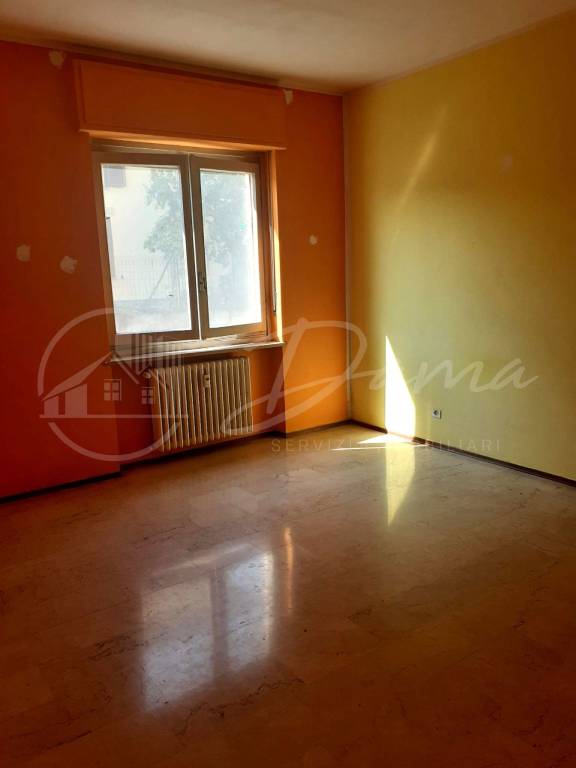 appartamento in vendita ad Asti in zona Questura