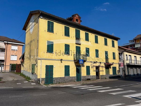 casale in vendita ad Asti