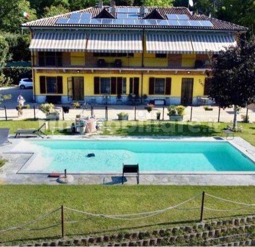 casa indipendente in vendita ad Asti in zona Valgera