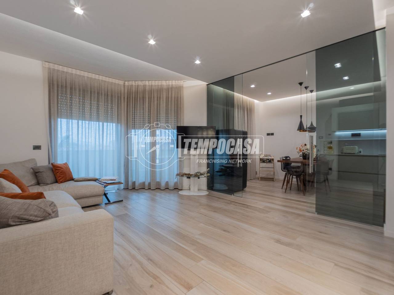 appartamento in vendita ad Asti in zona Rioscone