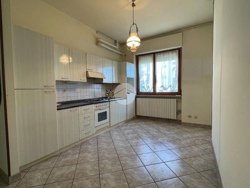 appartamento in vendita ad Asti in zona Trincere