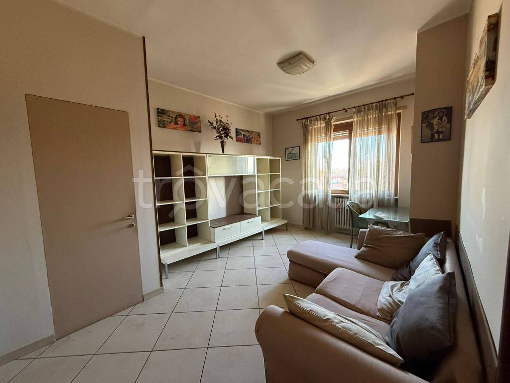 appartamento in vendita ad Asti in zona Trincere