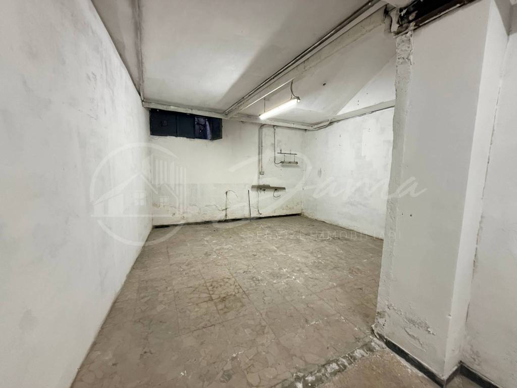 locale di sgombero in vendita ad Asti in zona Centro Città
