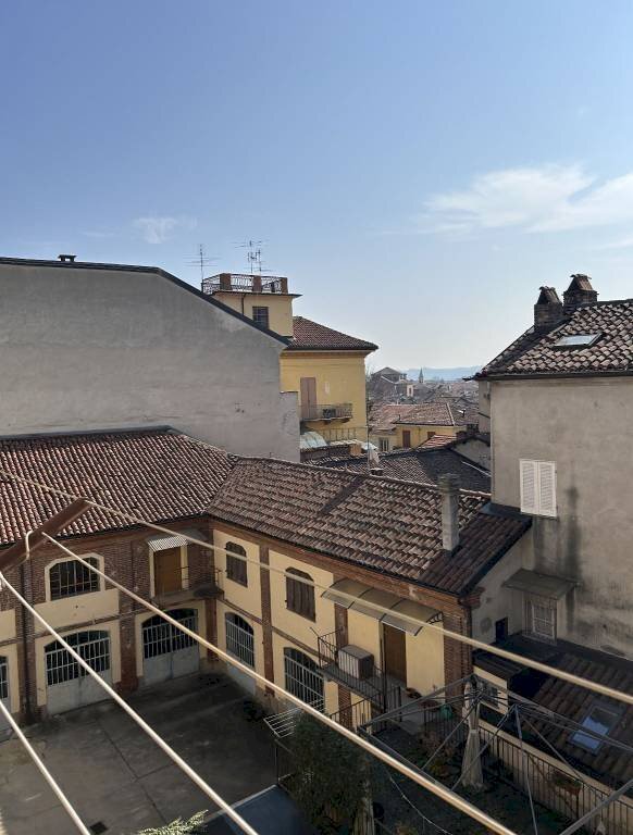 appartamento in vendita ad Asti in zona Centro Città