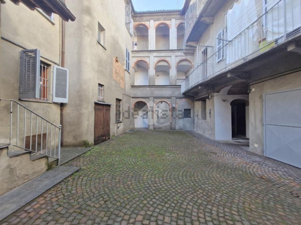 appartamento in vendita ad Asti in zona Centro Città