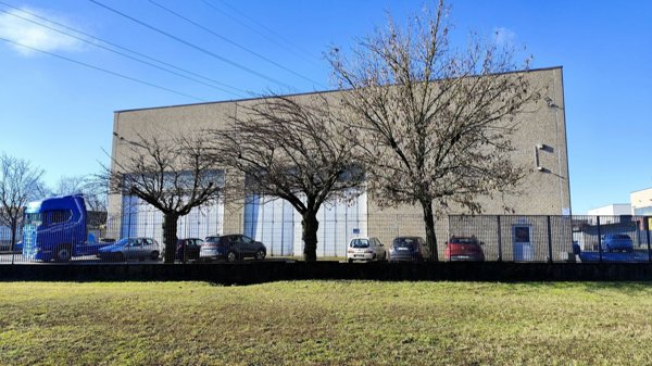 capannone in vendita ad Asti