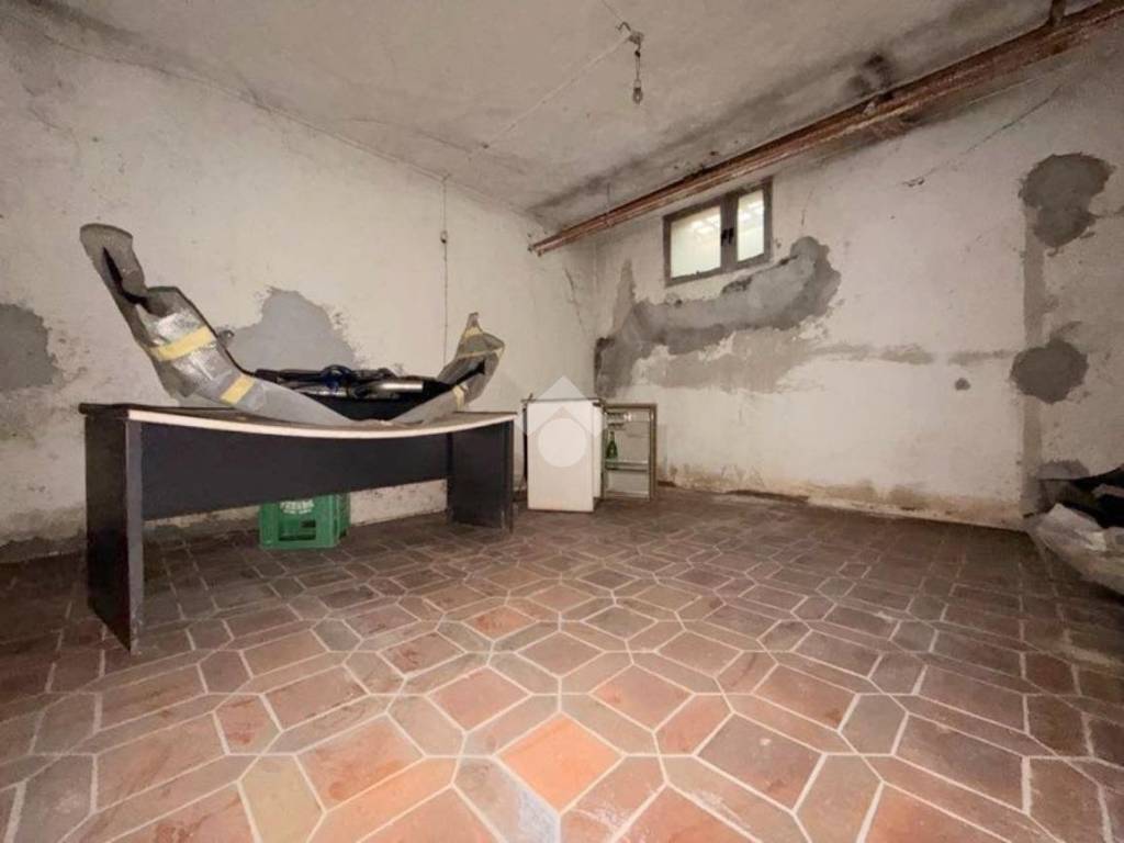 appartamento in vendita ad Asti in zona Palucco