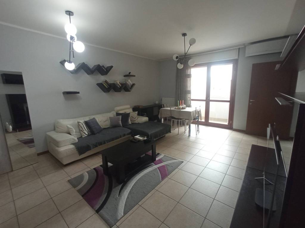 appartamento in vendita ad Asti in zona Trincere