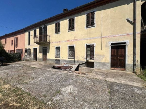 casale in vendita ad Asti in zona Castiglione