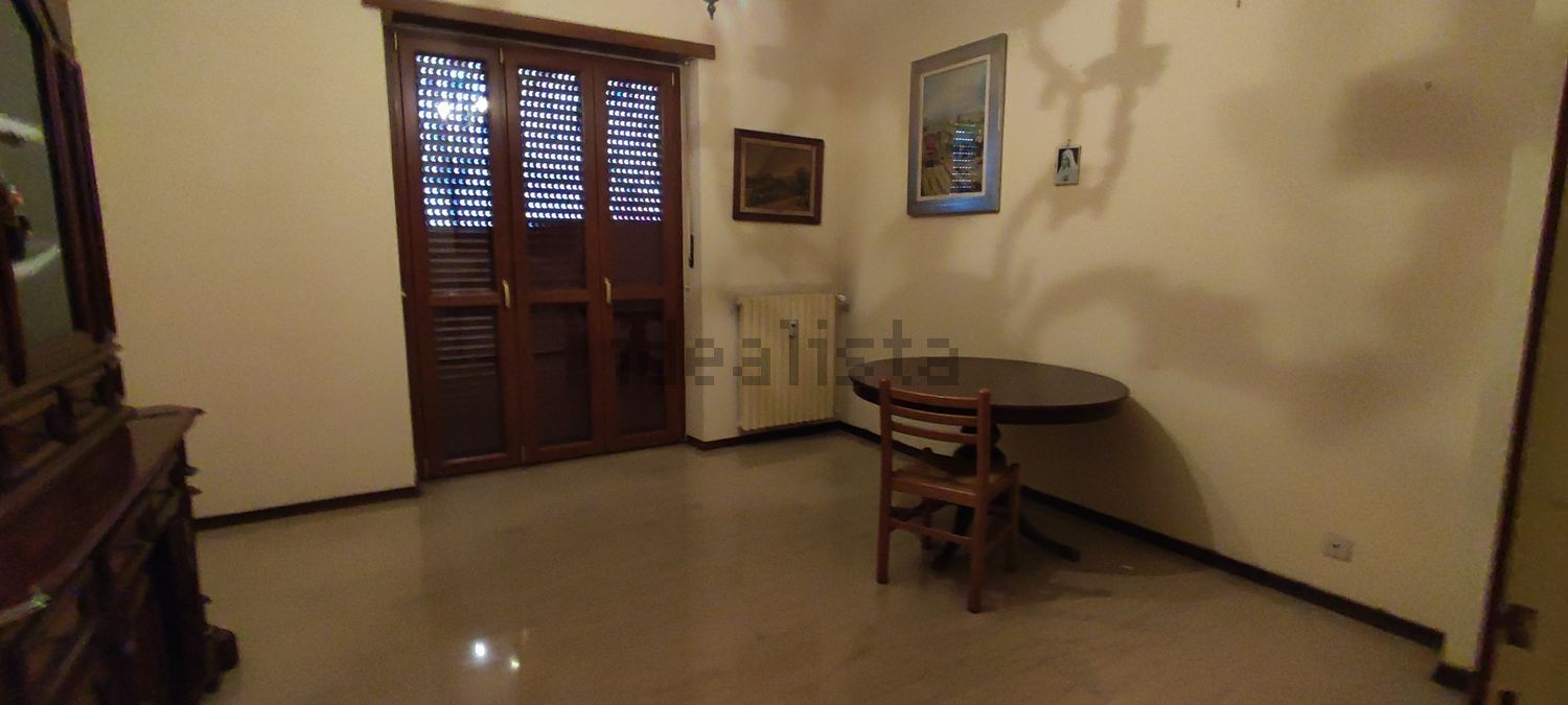 appartamento in vendita ad Asti in zona Pilone