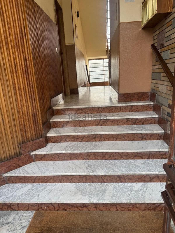 appartamento in vendita ad Asti in zona Corso Casale