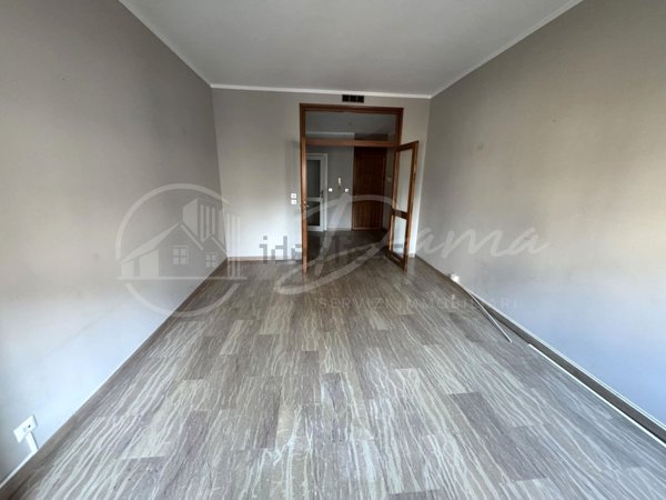 appartamento in vendita ad Asti in zona Corso Dante