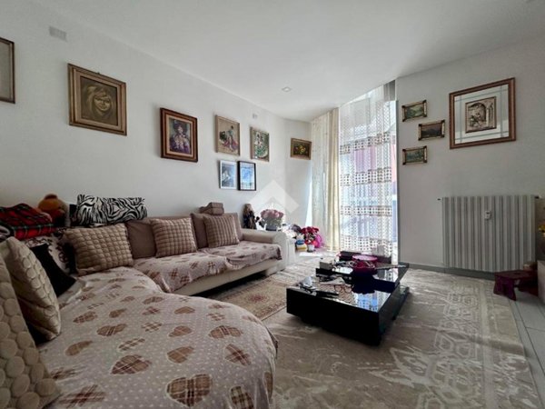 appartamento in vendita ad Asti in zona Corso Casale