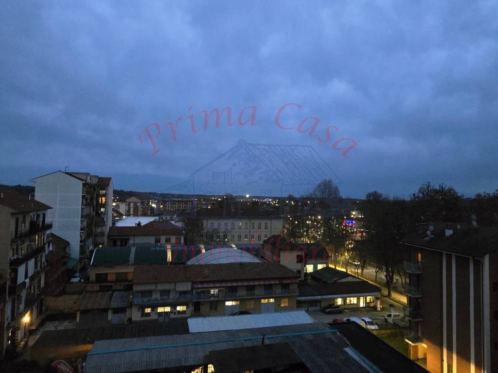 appartamento in vendita ad Asti in zona Castiglione