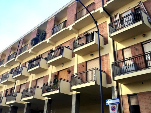 appartamento in vendita ad Asti in zona Bramairate