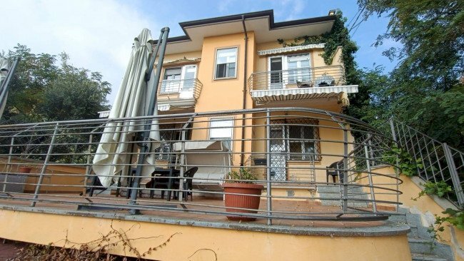 casa indipendente in vendita ad Asti