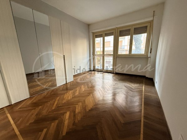 appartamento in vendita ad Asti in zona Corso Dante