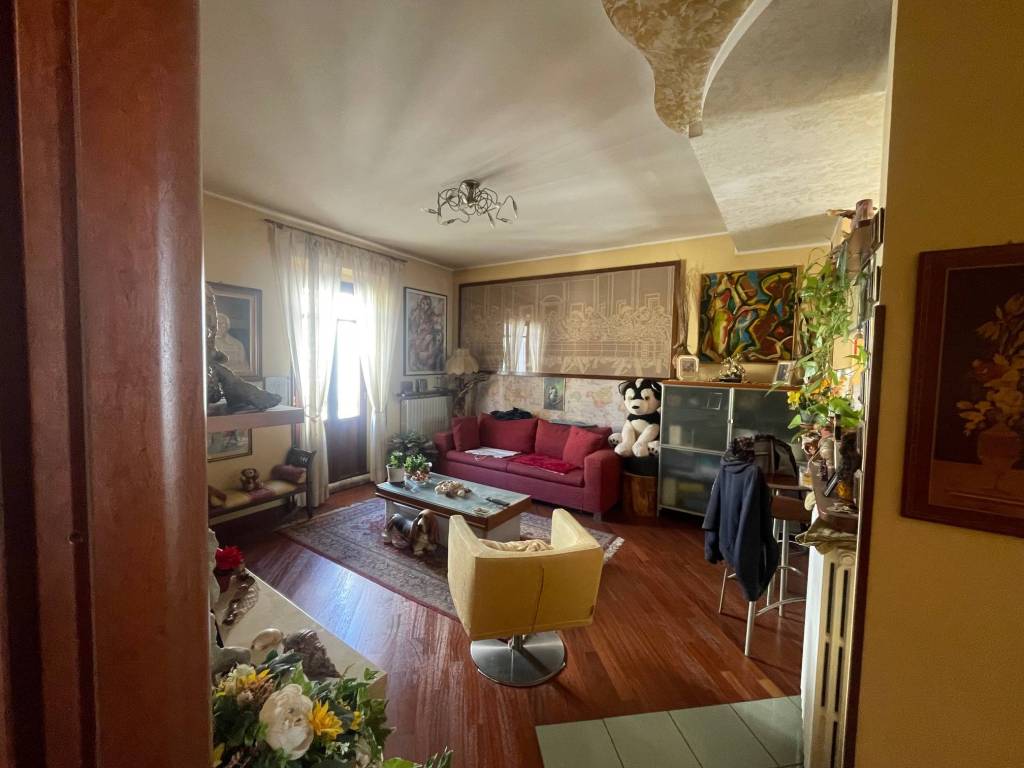 appartamento in vendita ad Asti in zona Centro Città