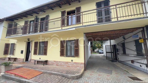 casa indipendente in vendita ad Asti in zona San Grato