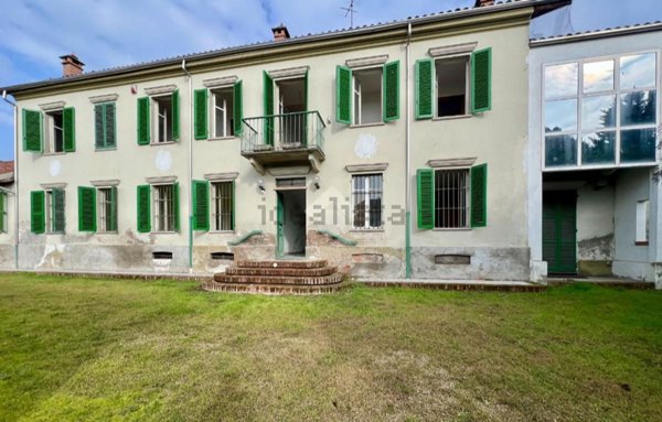 casa indipendente in vendita ad Asti