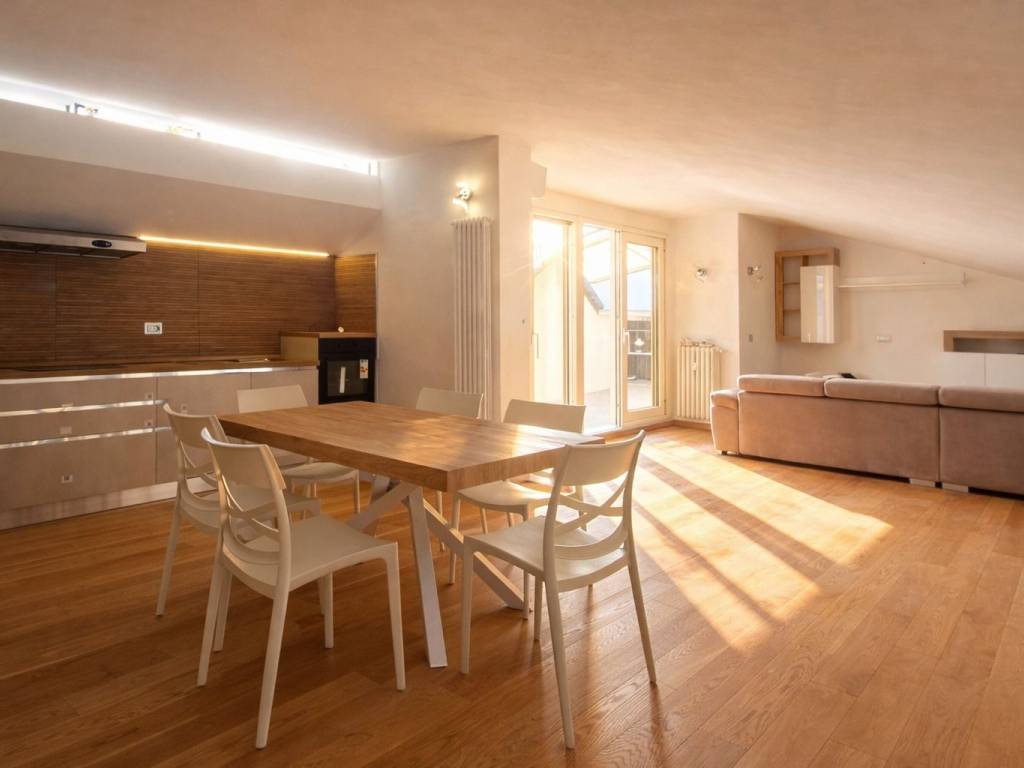 appartamento in vendita ad Asti in zona Centro Città