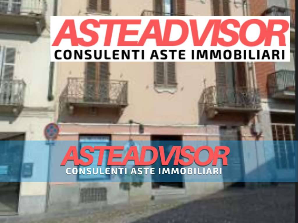 negozio in vendita ad Asti in zona Centro Città