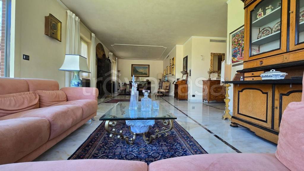 casa indipendente in vendita ad Asti