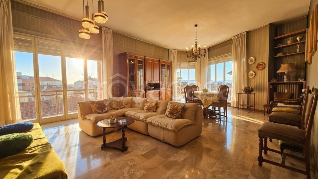 appartamento in vendita ad Asti in zona Centro Città