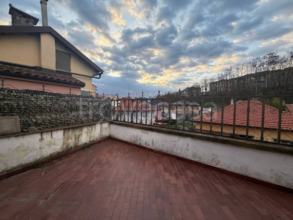 casa indipendente in vendita ad Asti in zona Corso Casale