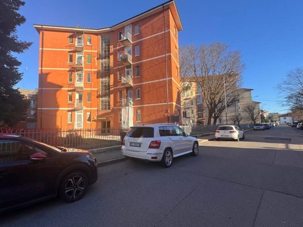 appartamento in vendita ad Asti in zona Trincere