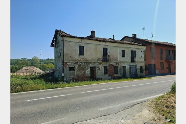 casale in vendita ad Asti
