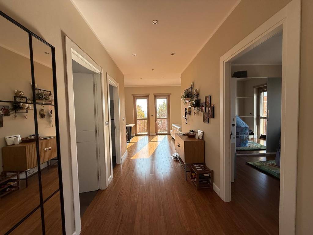 appartamento in vendita ad Asti in zona Quarto