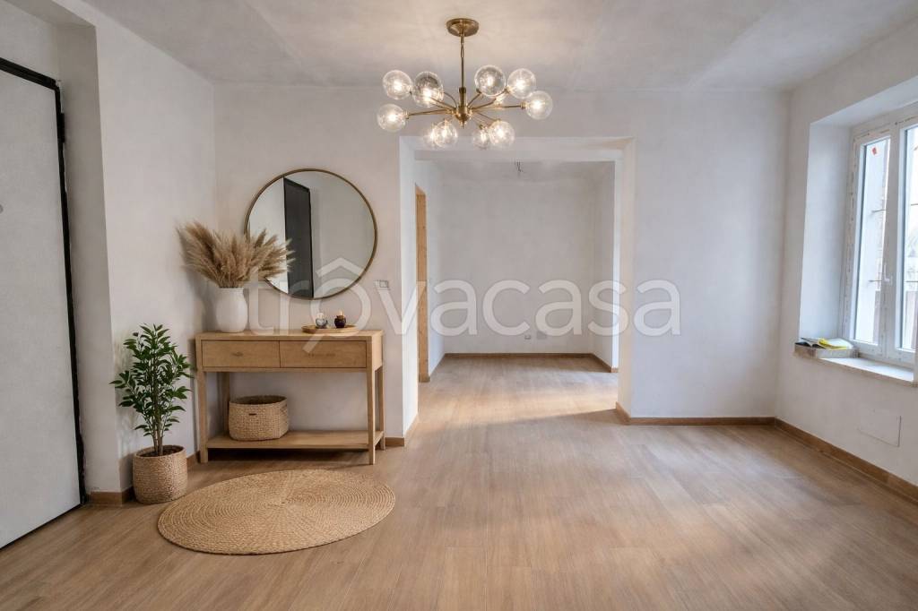 casa indipendente in vendita ad Asti