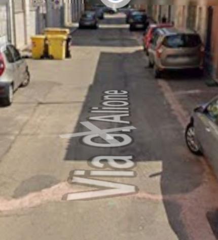 negozio in vendita ad Asti