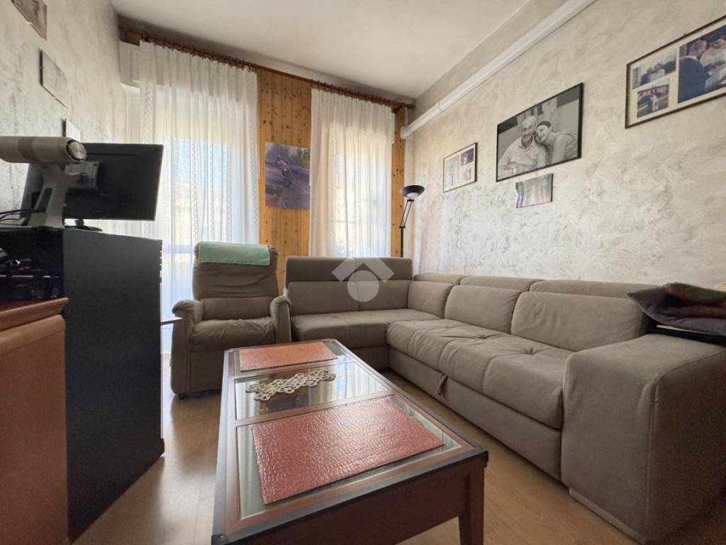 appartamento in vendita ad Asti in zona Palucco
